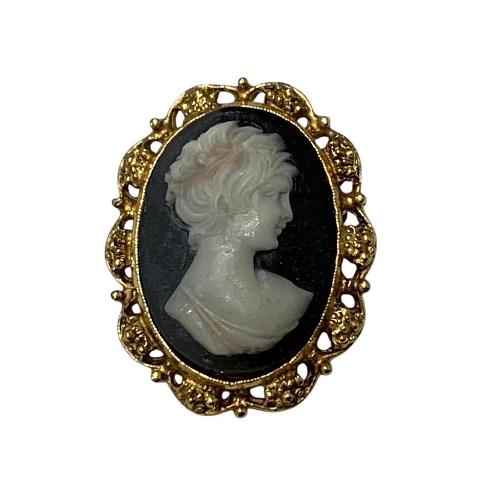 Vintage Victorian Blue White Gold Trim Cameo Brooch Classic Women